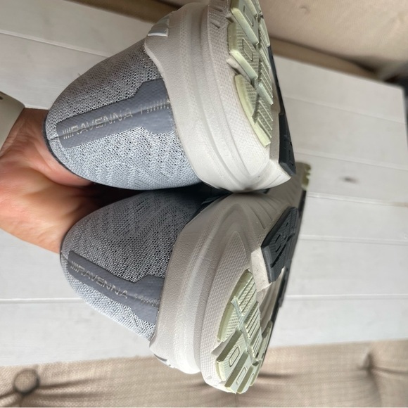 Brooks Ravenna 11 Women's road-running shoes Gray Blue 8.5 - Picture 8 of 9